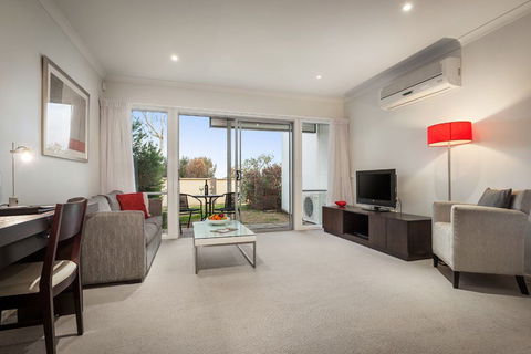 Quest Sanctuary Lakes - Perth Resorts 2