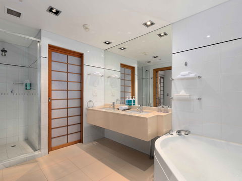 Novotel Sydney On Darling Harbour - Perth Resorts 13