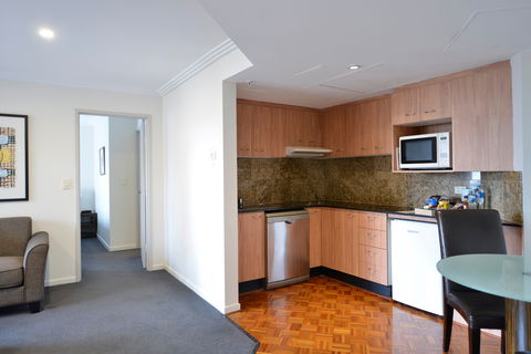 Seasons Darling Harbour - Accommodation Perth 5