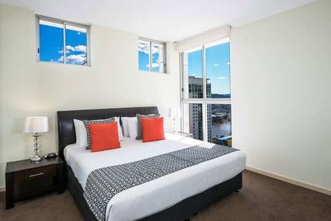 Mantra on Mary - Accommodation Perth 11