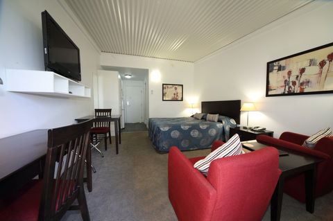 Route 66 Motor Inn - Accommodation Perth 8