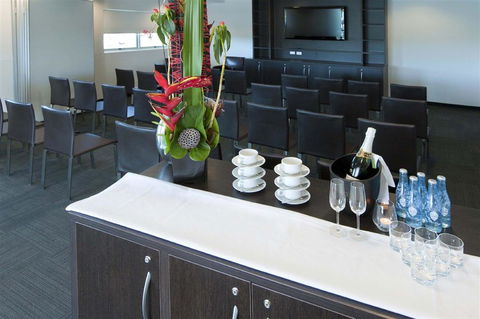 Jephson Hotel - Accommodation Perth 9