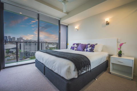 Arise Arena - Perth Resorts 11