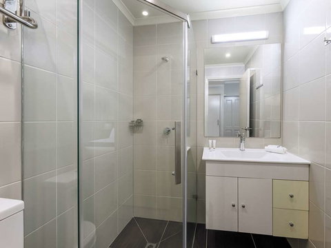 Quality Hotel Melbourne Airport - Perth Resorts 13