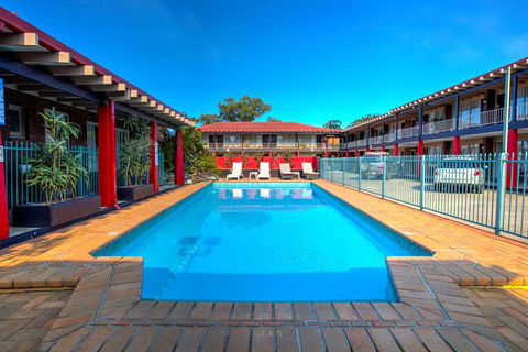 Best Western Zebra Motel - Perth Resorts 11