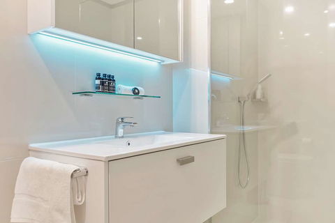 Good Life Suites - Accommodation Perth 7