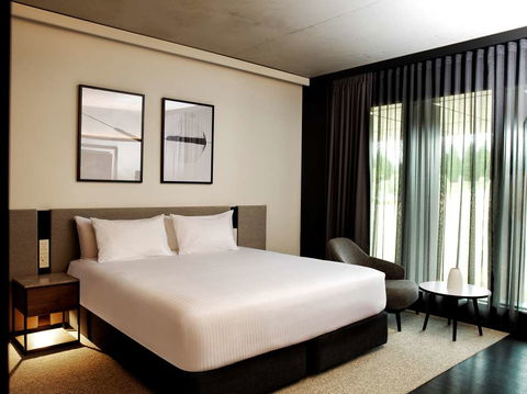 A By Adina Canberra - Perth Resorts 7