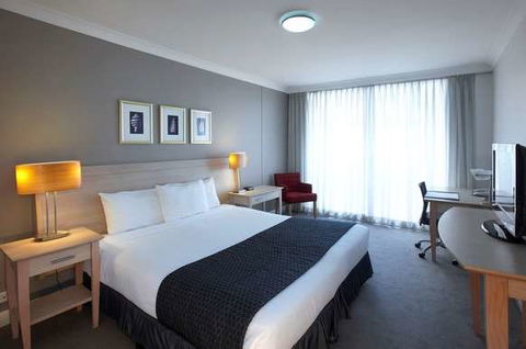 Mantra Chatswood - Accommodation Perth 11
