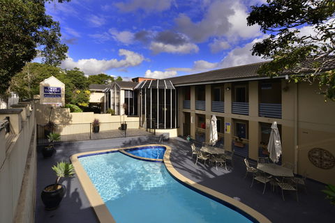 Twin Towers Inn - Accommodation Perth 8