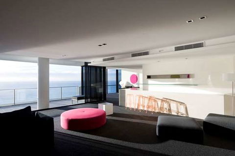 Mantra Circle On Cavill - Accommodation Perth 9