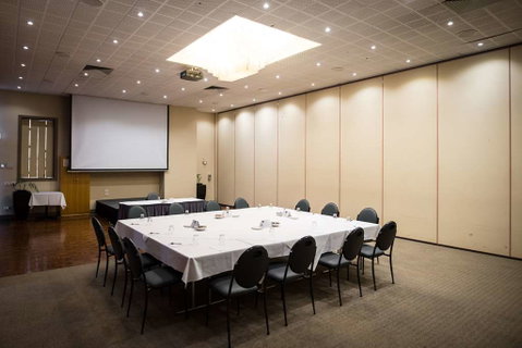 Best Western Airport Motel & Conv Ctr - Accommodation Perth 8