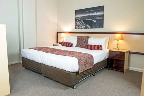 Mantra One Sandy Bay Road - Accommodation Perth 2
