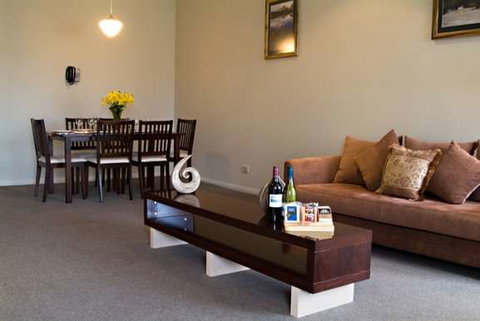 Mantra One Sandy Bay Road - Accommodation Perth 11