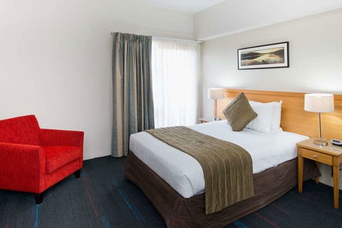 APX Apartments Parramatta - Perth Resorts 4