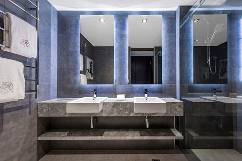 Gambaro Hotel - Accommodation Perth 4