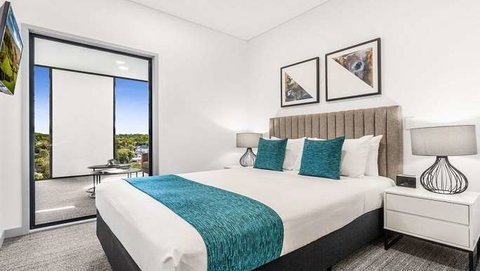 Essence Suites Taringa - Accommodation Perth 4