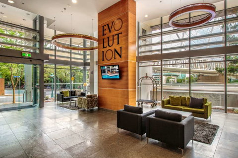 Evolution Apartments - Accommodation Perth 14
