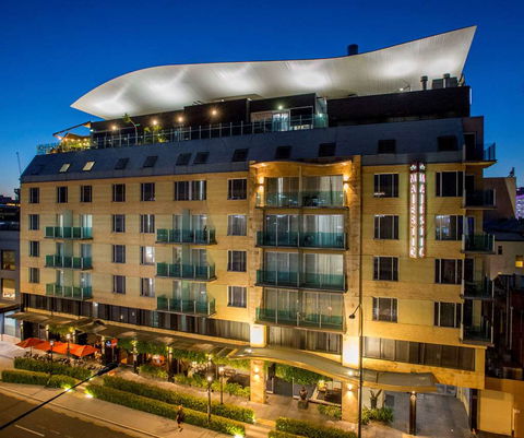 Majestic Roof Garden Hotel - Accommodation Perth 9