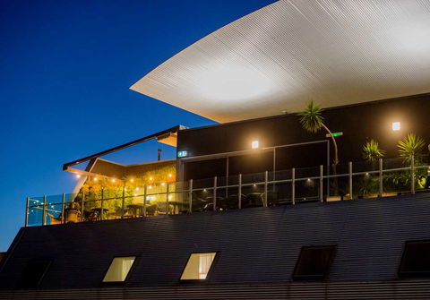 Majestic Roof Garden Hotel - Accommodation Perth 13