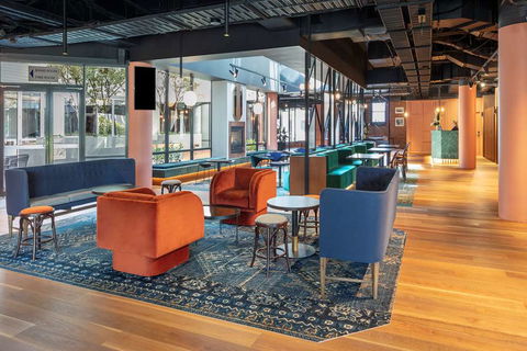 Amora Hotel Riverwalk Melbourne - Perth Resorts 3