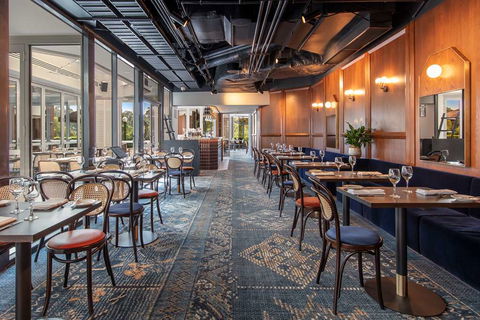Amora Hotel Riverwalk Melbourne - Perth Resorts 9