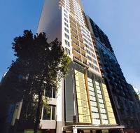 Oaks On Lonsdale - Accommodation Perth