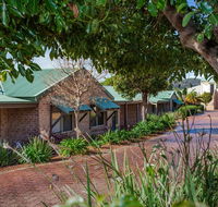 Quality Suites Banksia Gardens - Accommodation Perth