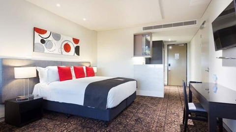 Alexandra Hills Hotel - Perth Resorts 10