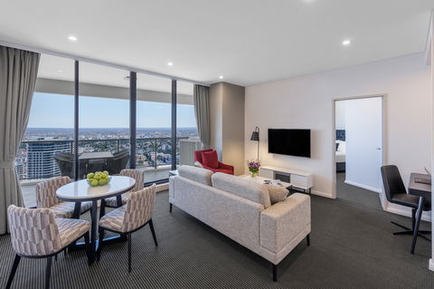 Meriton Suites Kent Street - Perth Resorts 9