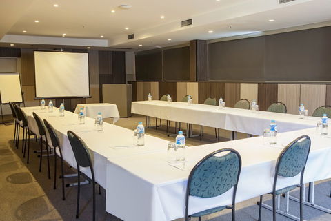 Metro Aspire Hotel Sydney - Perth Resorts 13