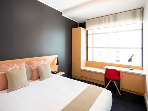 Hotel Ibis World Square - Accommodation Perth 4