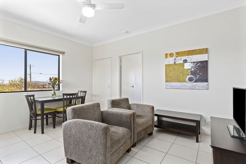 Blackwater Central Motel - Accommodation Perth 6