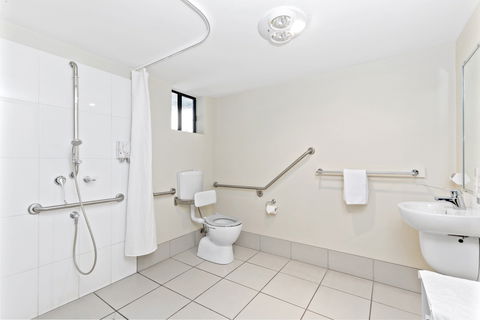 Blackwater Central Motel - Accommodation Perth 8