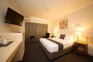 Emerald Maraboon Motor Inn - Accommodation Perth 8