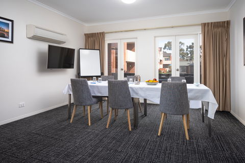Aligned Corporate Residences Kew - Perth Resorts 7