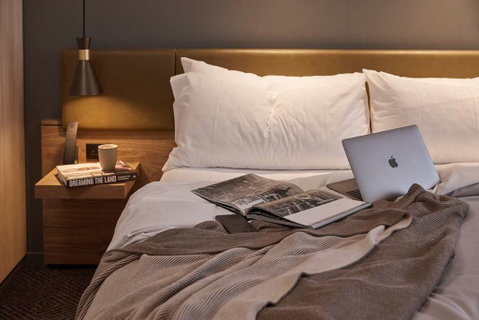 Rydges Melbourne - Accommodation Perth 7