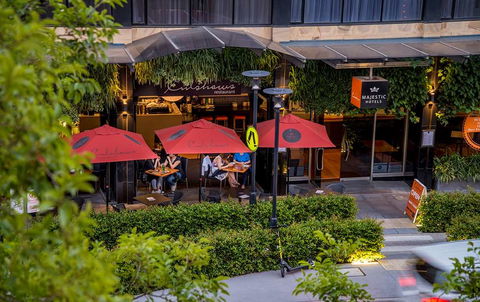 Majestic Roof Garden Hotel - Accommodation Perth 1