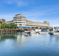 Shangri-La Hotel The Marina - Accommodation Perth