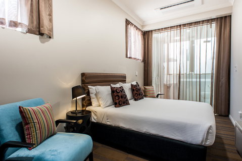 57 Hotel - Accommodation Perth 2