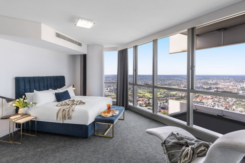 Meriton Suites Herschel Street, Brisbane - Accommodation Perth 1