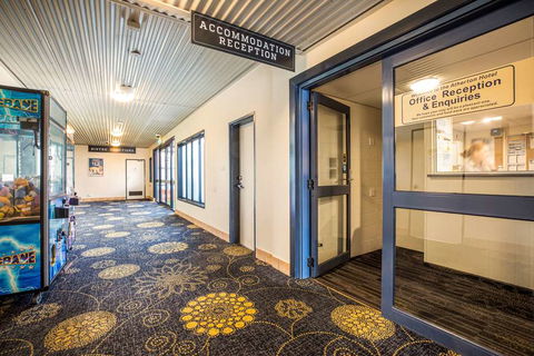 Atherton Hotel - Perth Resorts 1