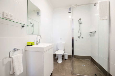 Nightcap At Finsbury Hotel - Accommodation Perth 1