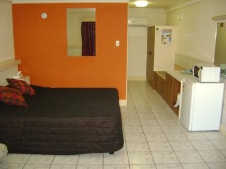 Alice Springs Airport Motel - Perth Resorts 1
