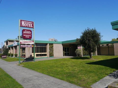 Midtown Motor Inn - Perth Resorts 0