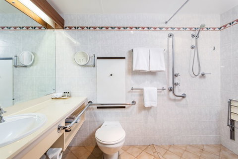 Adelaide Inn - Accommodation Perth 2