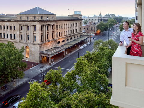Mercure Grosvenor Hotel Adelaide - Perth Resorts 0