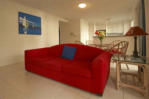Santorini Holiday Apartments - Accommodation Perth 1