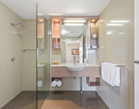 CBD Executive Apartments - Perth Resorts 2