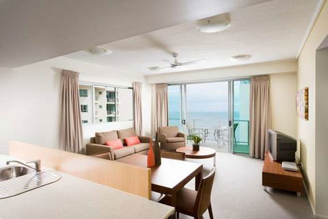 Mantra Trilogy - Perth Resorts 1