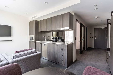 Abode Belconnen - Perth Resorts 2